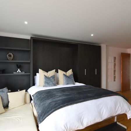 Cosy, Centrally Located Studio With Gated Parking! Loughborough Exteriér fotografie